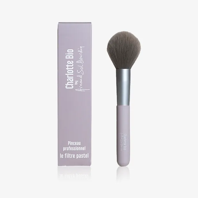 charlotte-bio-pinceau-filtre-pastel-application-exclusive image 1