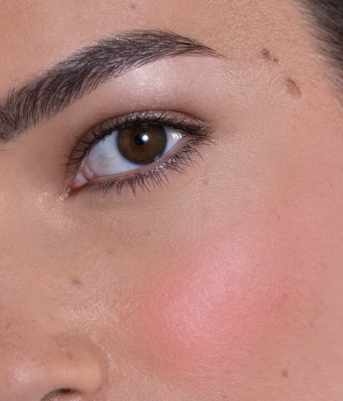 la-bouche-rouge-paris-accord-lumineux-duo-stick-blush-rose-pop-rouge-l-vres-dewy image 7