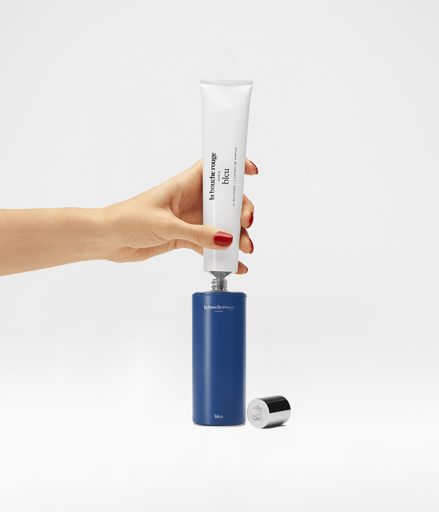 la-bouche-rouge-paris-bleu-l-extrait-de-parfum-la-recharge-100-ml-aluminium-upcy image 2