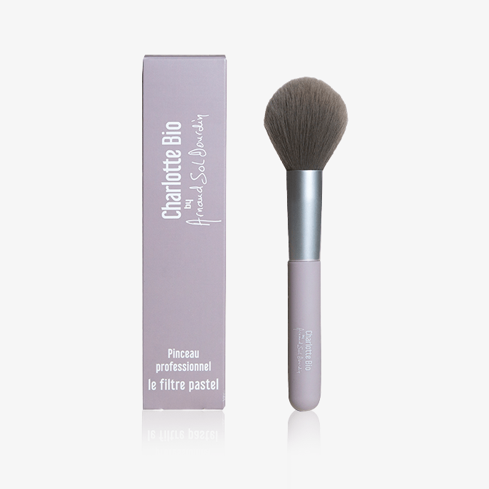 charlotte-bio-pinceau-filtre-pastel-application-exclusive image 1