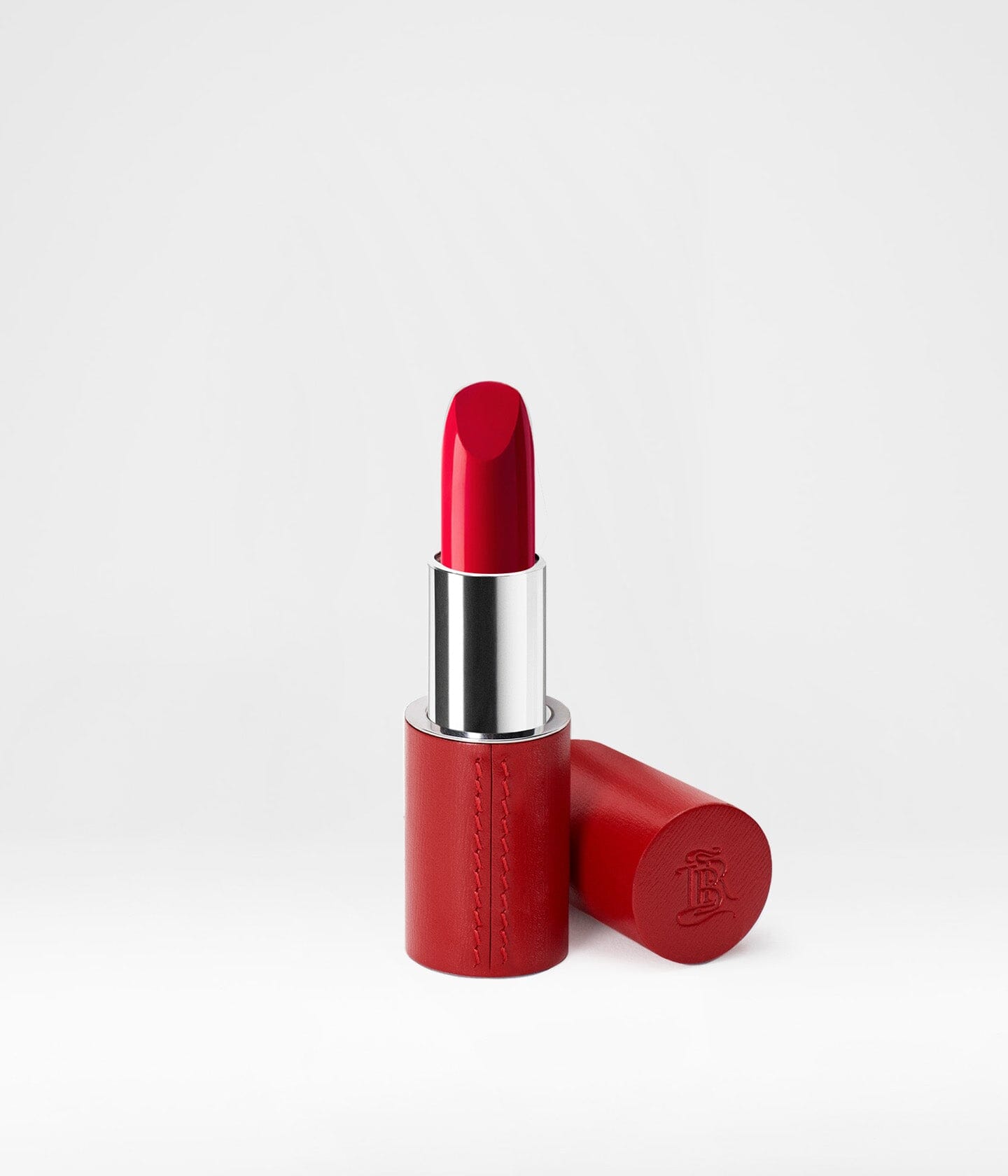la-bouche-rouge-paris-la-collection-rouge-rouge-l-vres-21-satin-crin-cuir-rouge- image 7