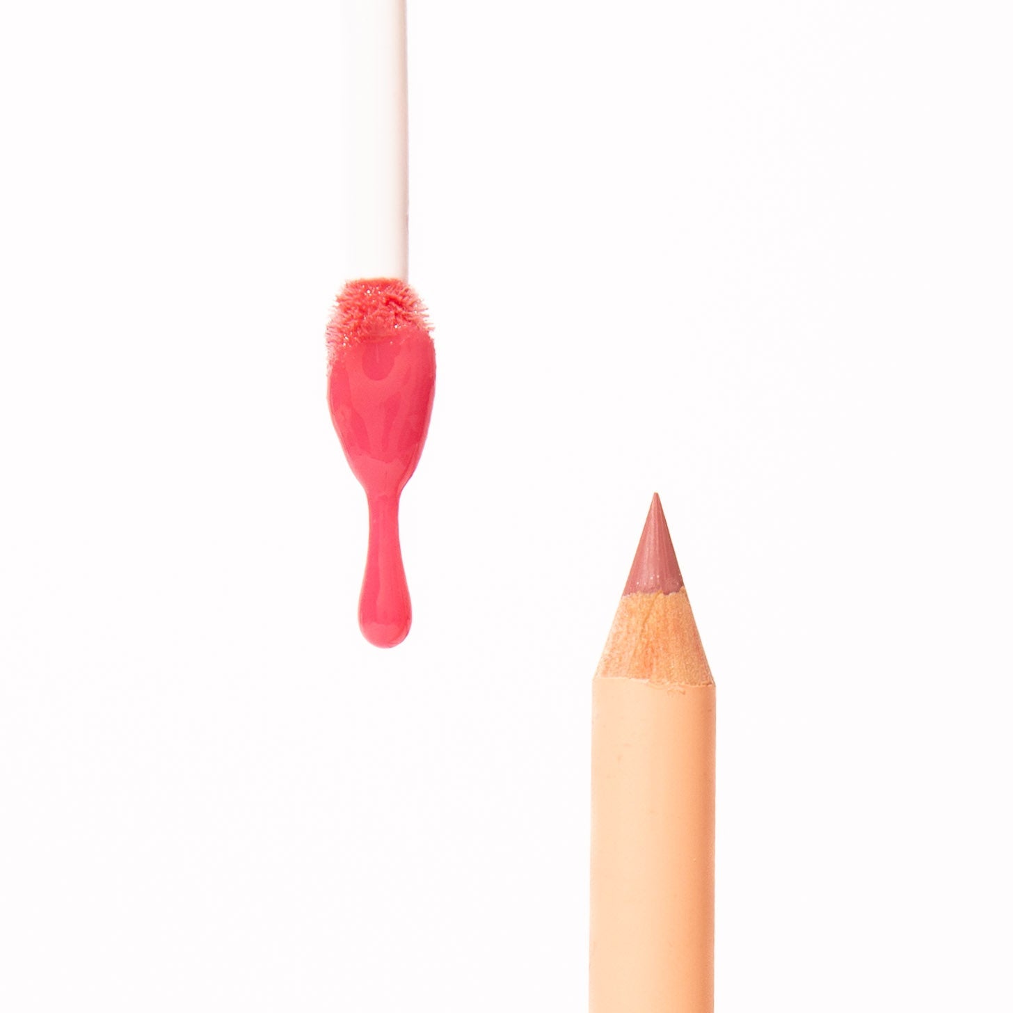 charlotte-bio-mes-l-vres-en-mieux-crayon-l-vres-nude-soin image 6