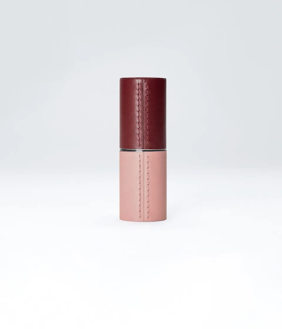 la-bouche-rouge-paris-l-ecrin-rechargeable-duo-choc-dition-limit-e-cuir-des-tann image 1