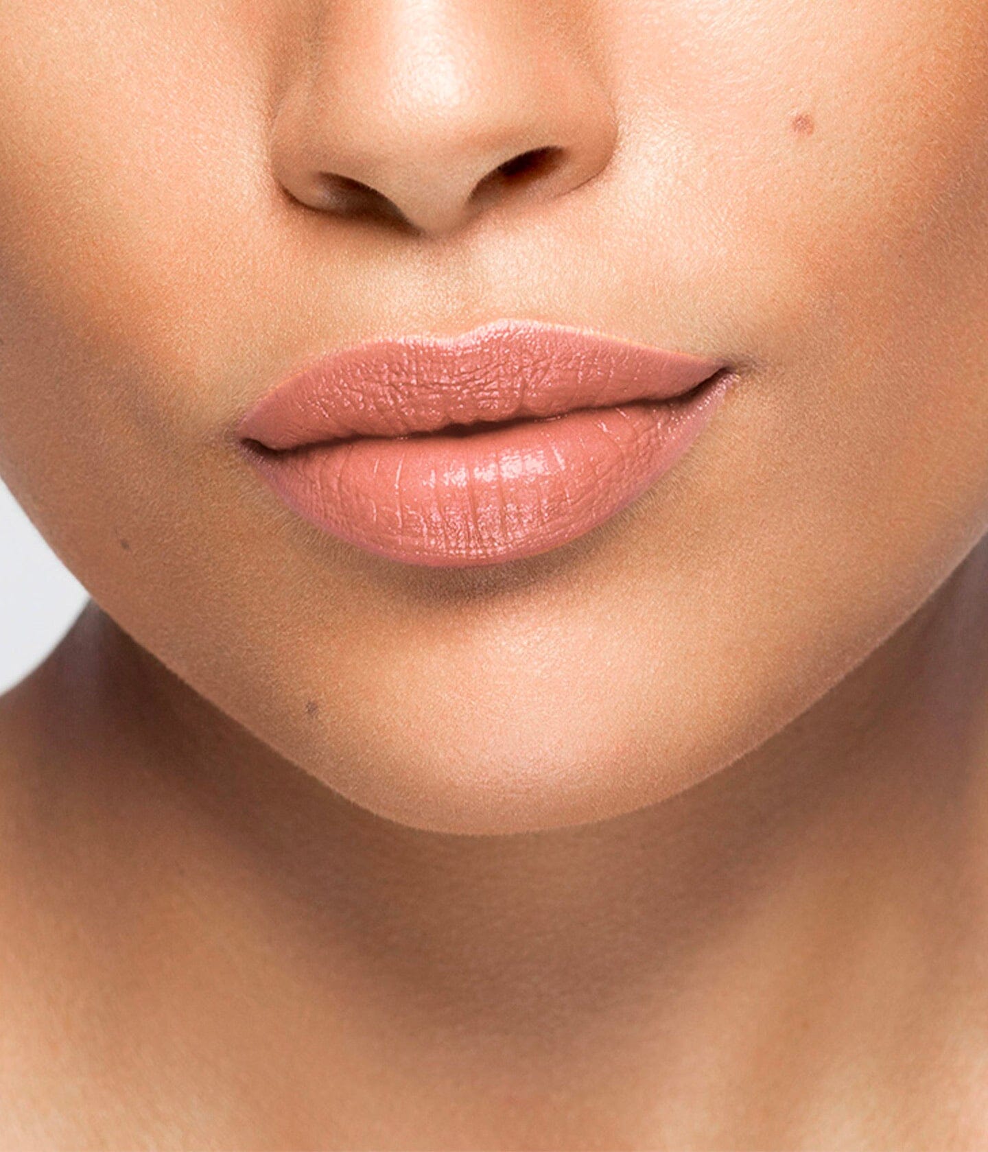 la-bouche-rouge-paris-le-nude-elsa-satin-ton-froid-rose-formule-s-rum-97-naturel image 5
