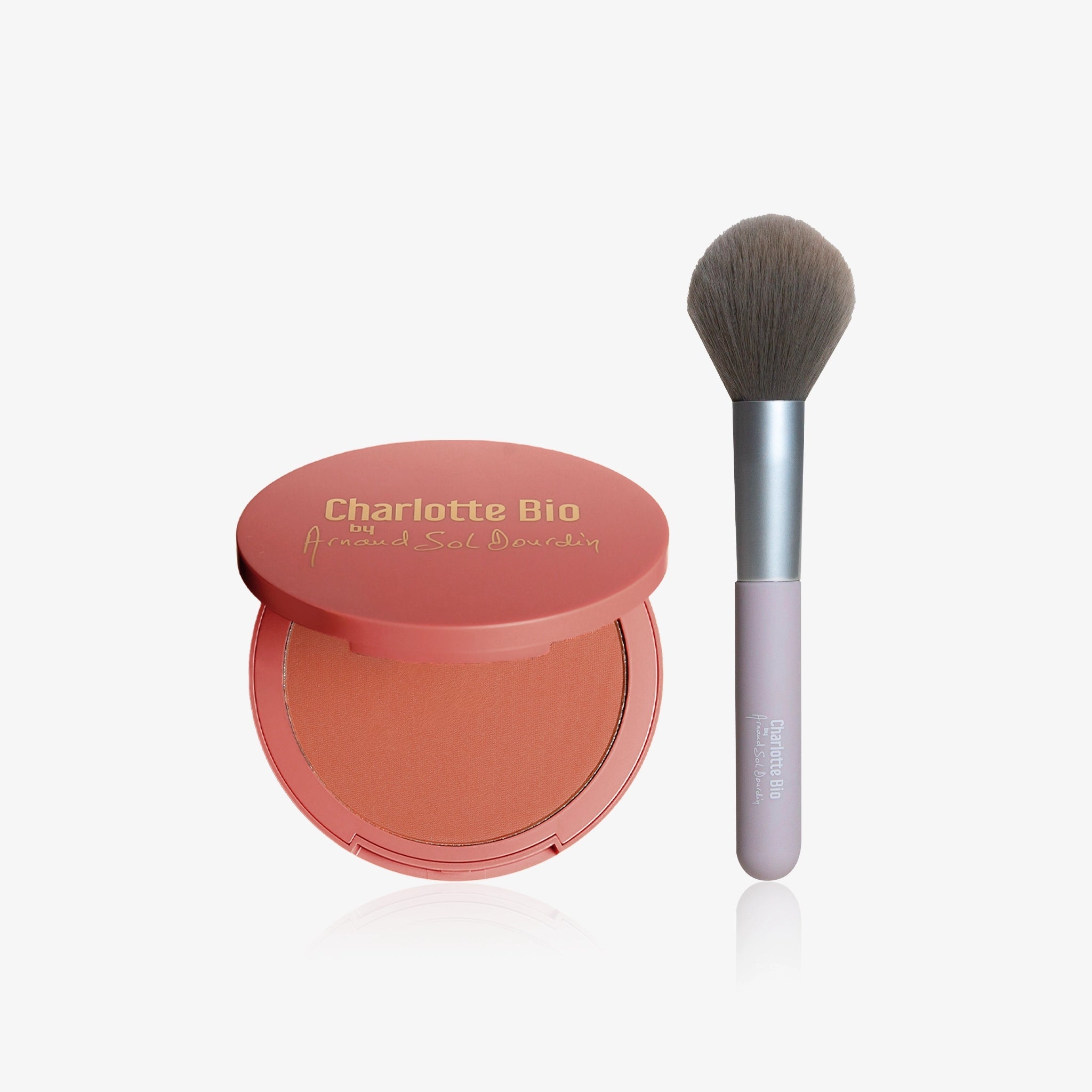 charlotte-bio-duo-filtre-blonzer-pinceau-by-arnaud-sol-dourdin image 1