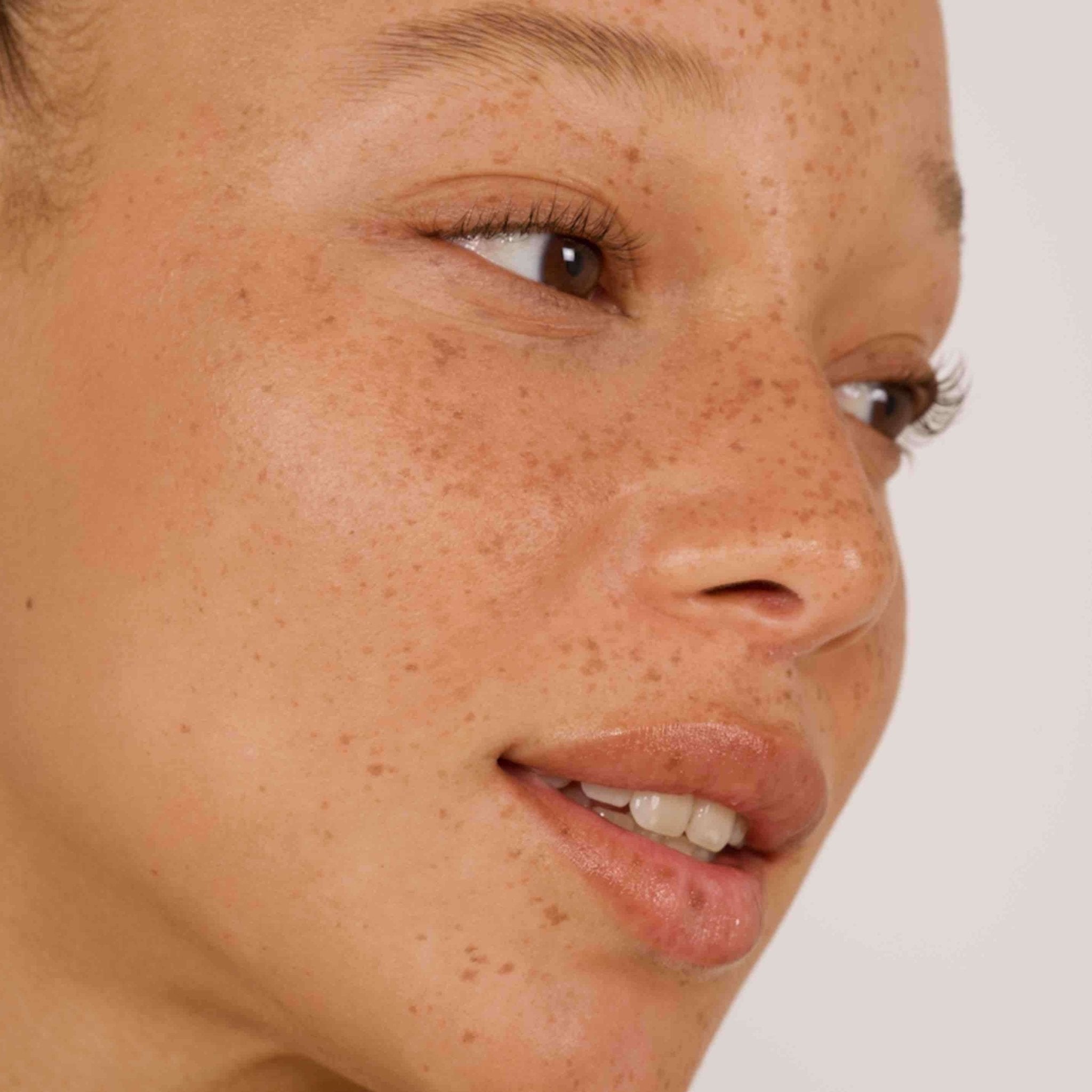 charlotte-bio-routine-visage-clat-et-fra-cheur image 7