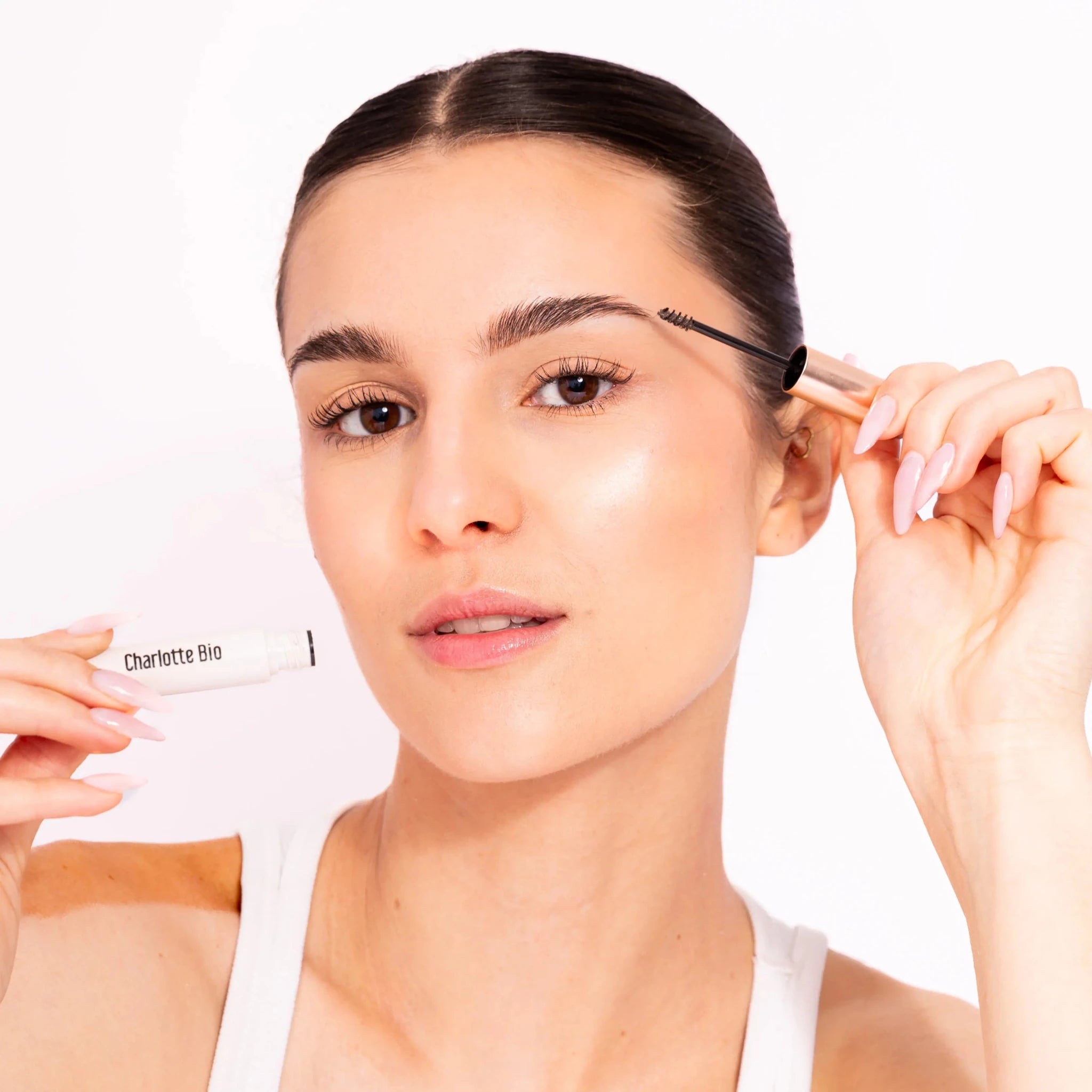 charlotte-bio-duo-mascara-volume-boost-natural-gel-sourcils image 2