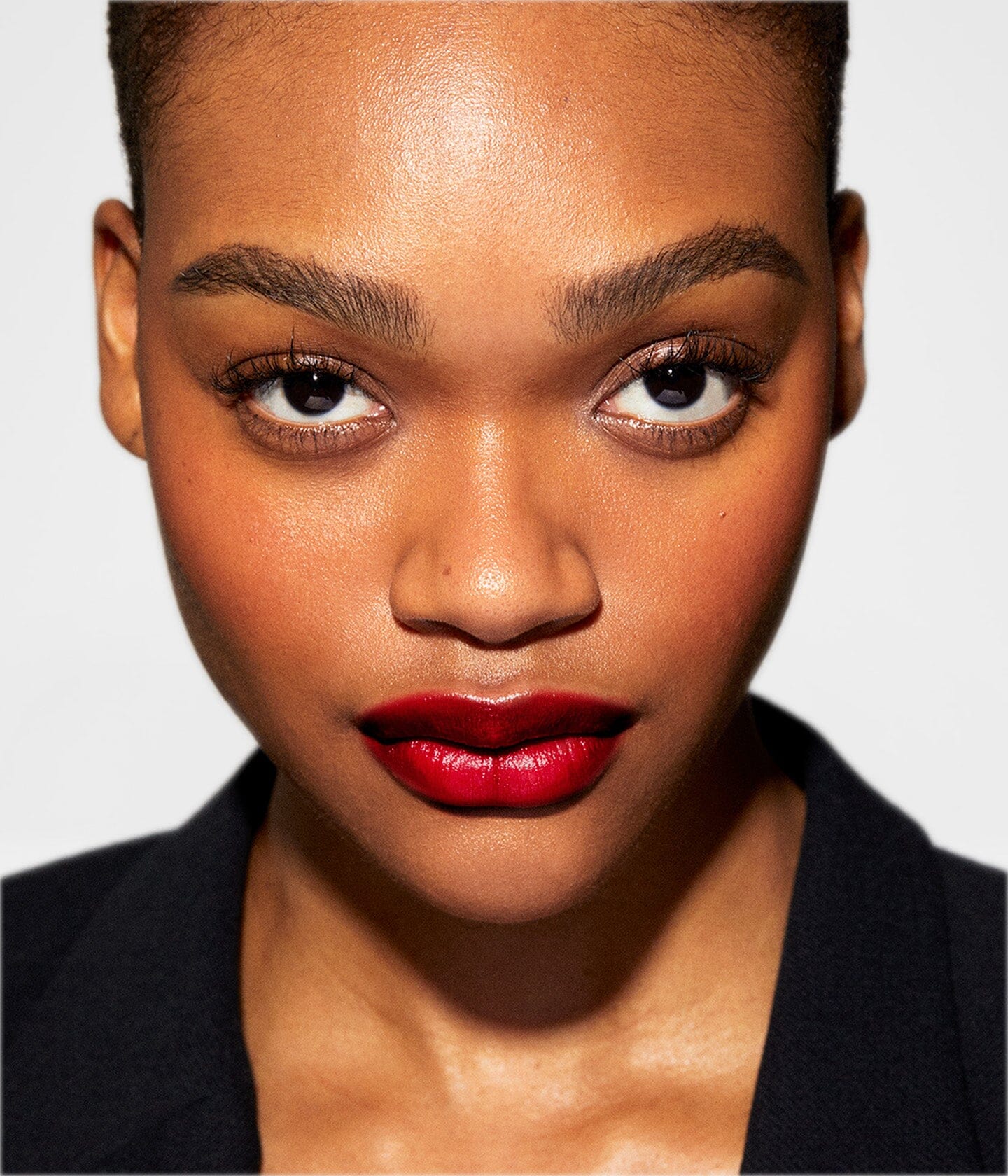 la-bouche-rouge-paris-la-collection-rouge-rouge-l-vres-21-satin-crin-cuir-rouge- image 4